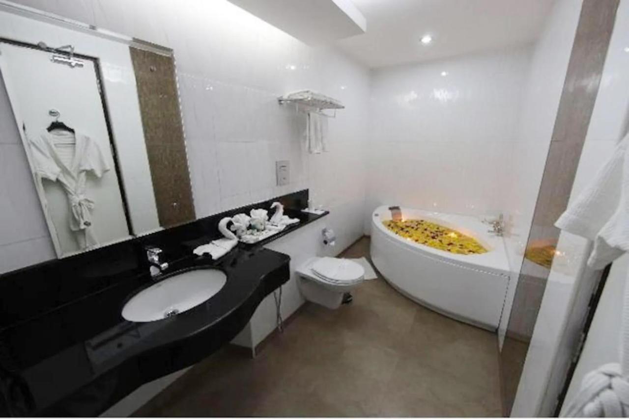 Fabhotel White Dammar Thiruvananthapuram Eksteriør bilde